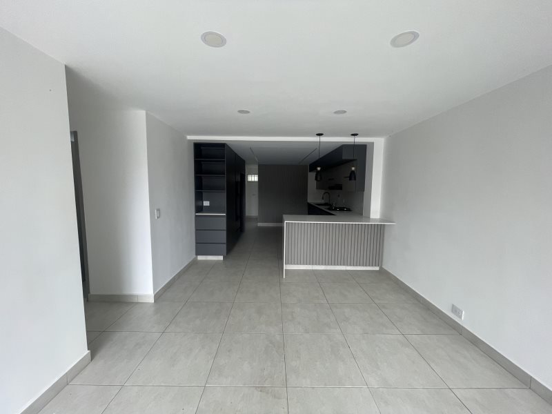 Apartamento disponible para Ambos en Medellin Poblado Foto numero 1